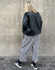 Nunchi Low-Crotch Pants B&W Print