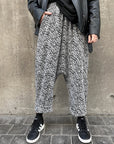 Nunchi Low-Crotch Pants B&W Print